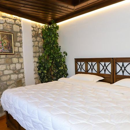 Villa Oda Tomori Berat Exterior foto
