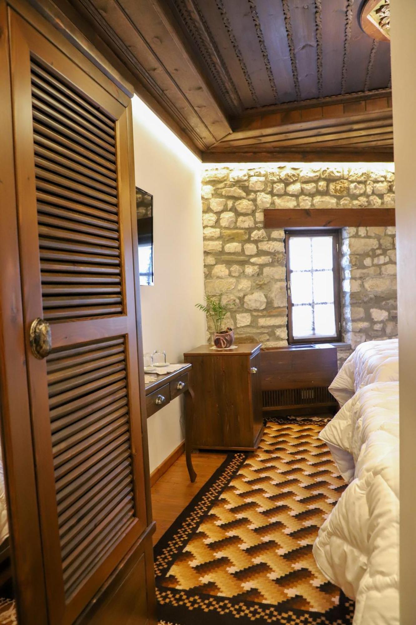 Villa Oda Tomori Berat Exterior foto