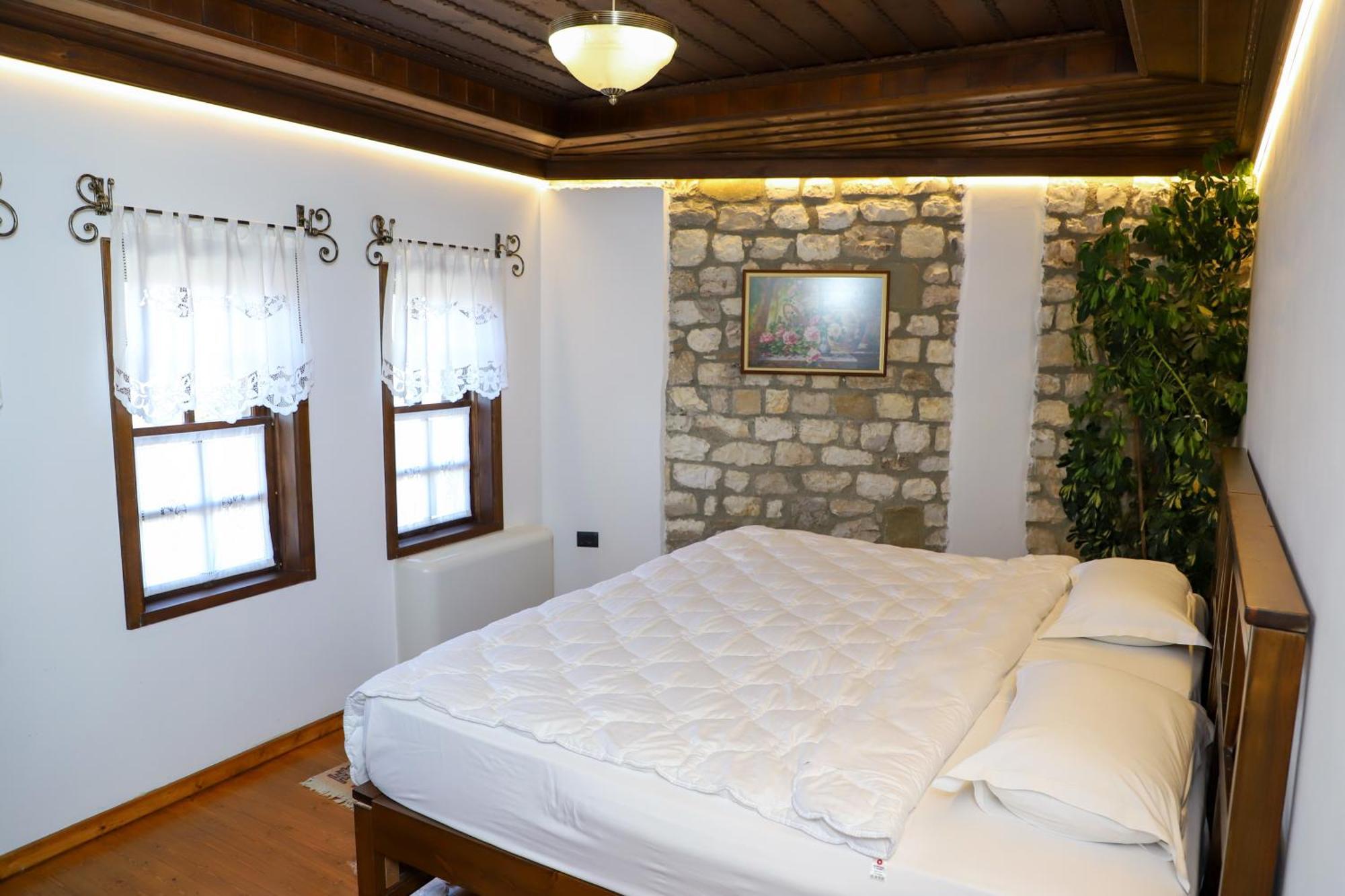 Villa Oda Tomori Berat Exterior foto