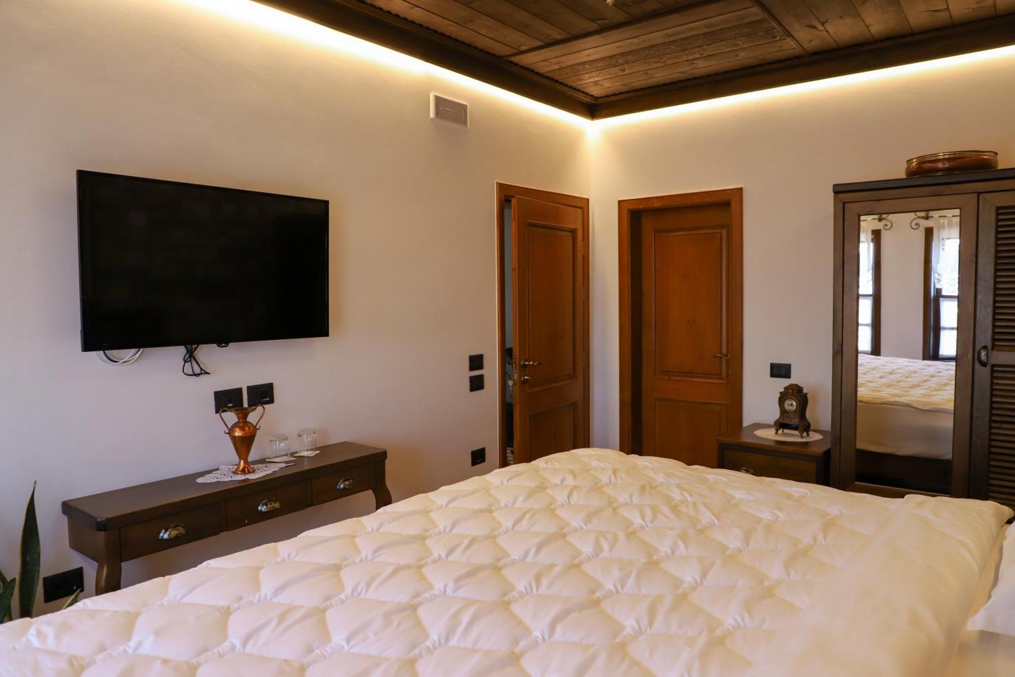 Villa Oda Tomori Berat Exterior foto
